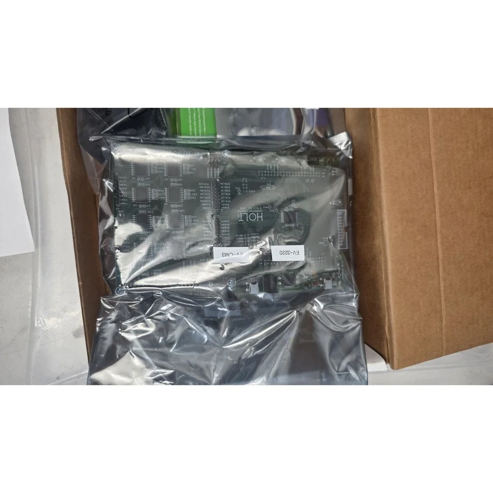 ADK-3220: HI-3220 Application Development Kit